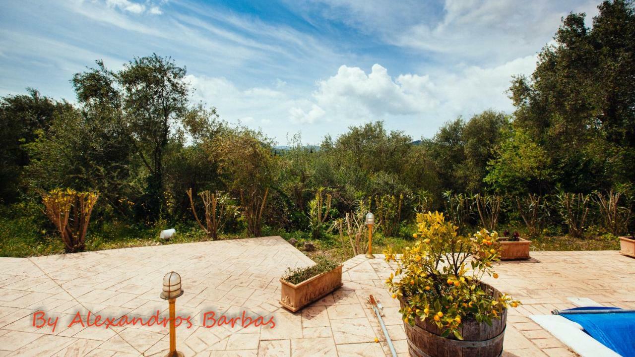 Apartamento Bourikos House Corfu Áno Korakiána Exterior foto